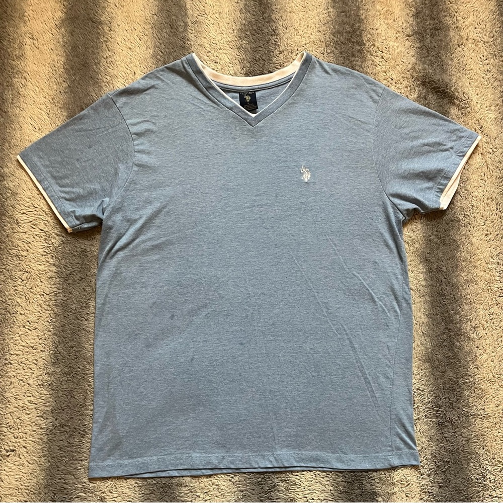 U.S. Polo Assn Men's Large Light Blue V-Neck T-Shirt White Trim Polo Tee
